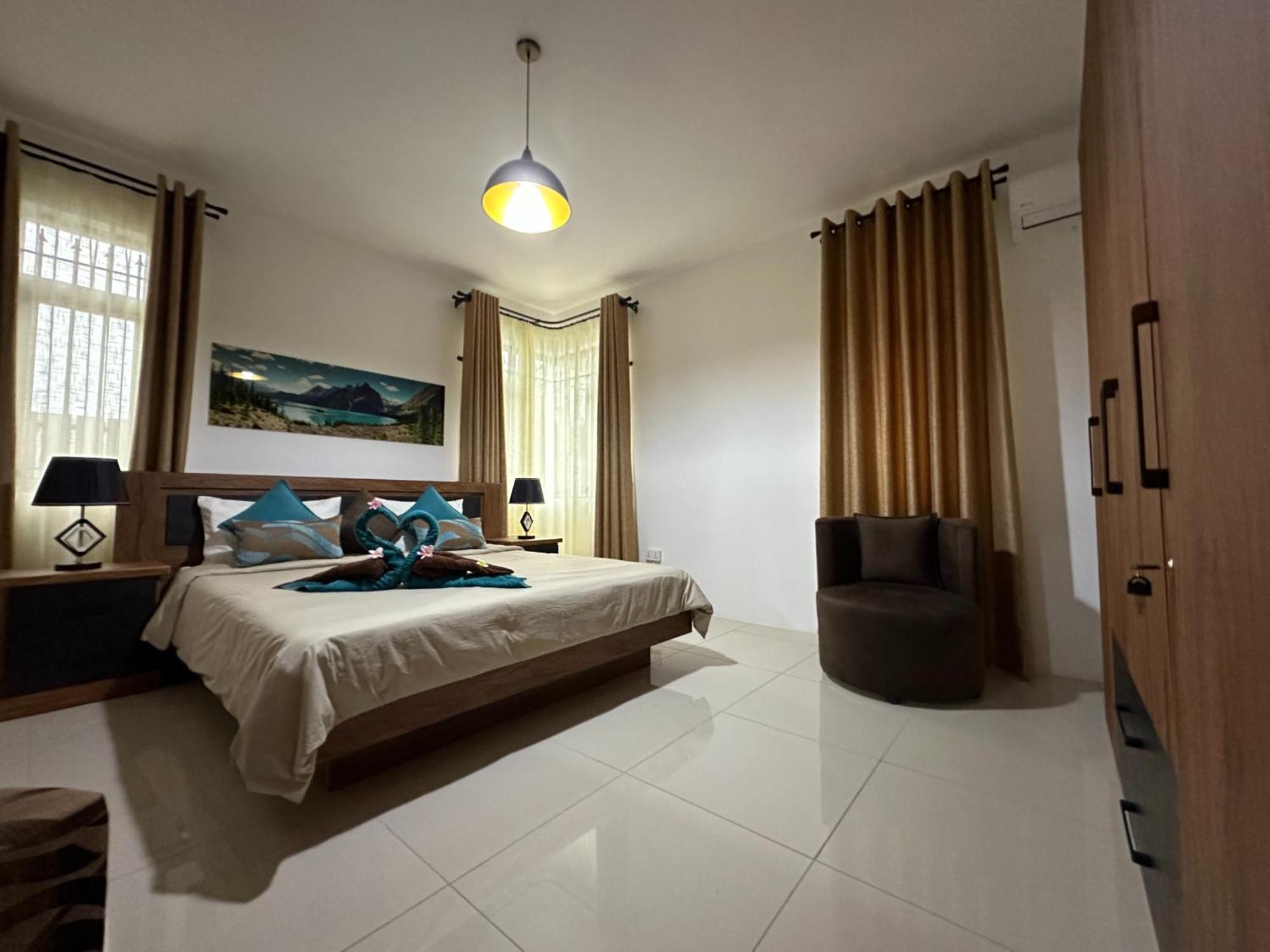 Seasand-Entire Luxury 3 Bd Condo - Close To Beach Flic-en-Flacq Extérieur photo
